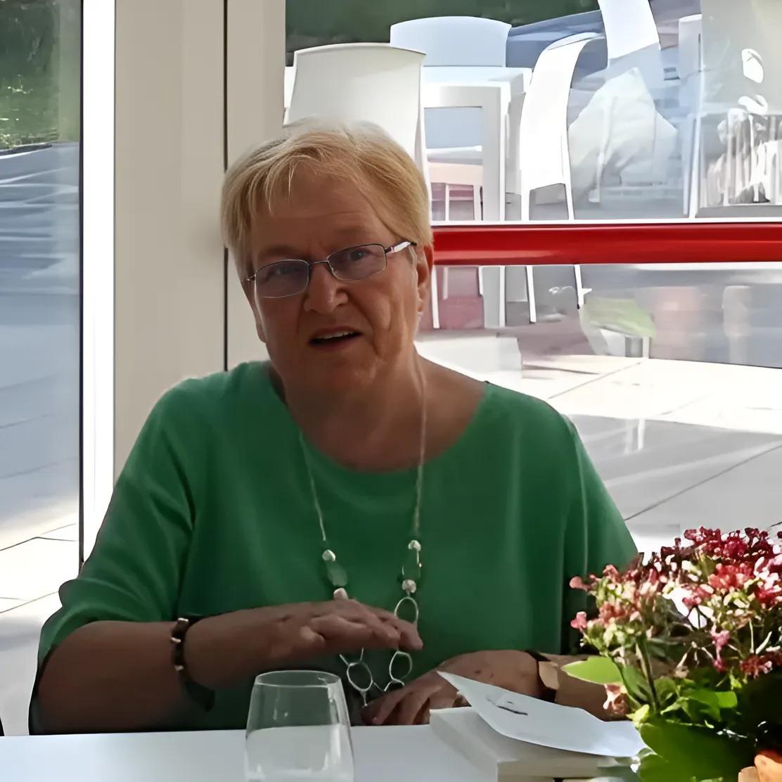 arriva la musica delle parole incontro in memoria di maria velia lorenzi