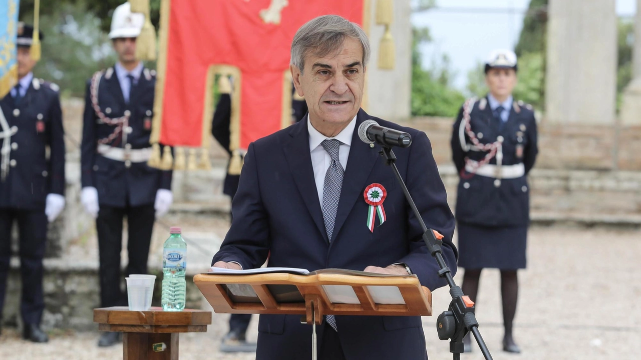 Domani il prefetto di Perugia Armando Gradone consegnerà ventidue onorificenze dell’Ordine «Al merito»