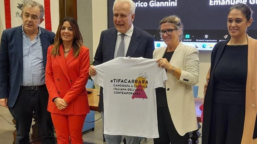 La presentazione della candidatura di Carrara in Regione
