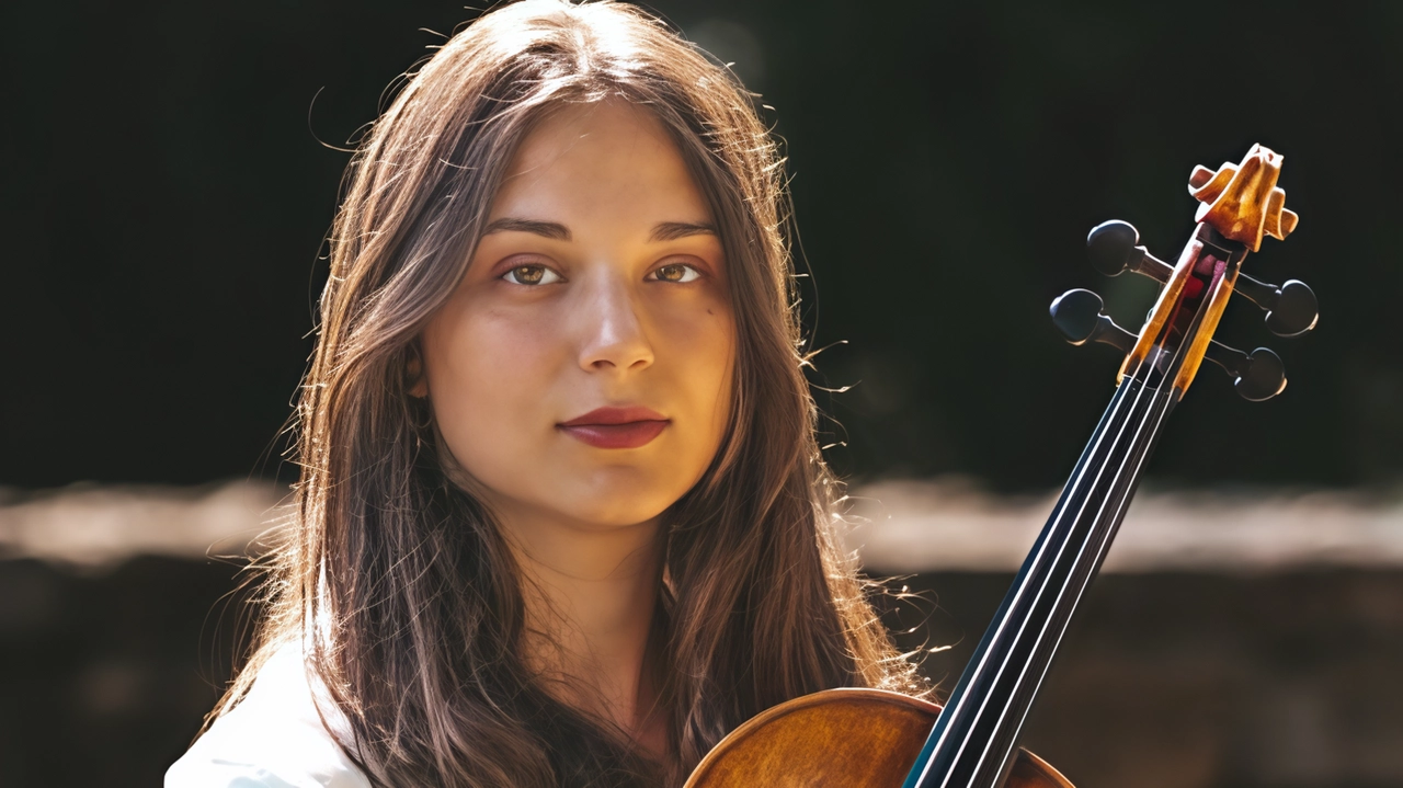Laura Benporad con la sua viola sarà al Cenacolo degli Agostiniani insieme ad altri cinque giovani talenti per il festival «Fortissimissimo Metropolitano» Laura Benporad con la sua viola sarà al Cenacolo degli Agostiniani insieme ad altri cinque giovani talenti per il festival «Fortissimissimo Metropolitano»
