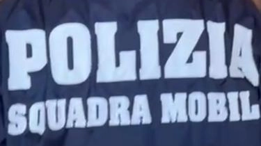 PERUGIA - Operazione ad alto impatto in diverse province italiane, tra cui Perugia, contro la criminalità cinese. L’indagine ha visto... PERUGIA - Operazione ad alto impatto in diverse province italiane, tra cui Perugia, contro la criminalità cinese. L’indagine ha visto...