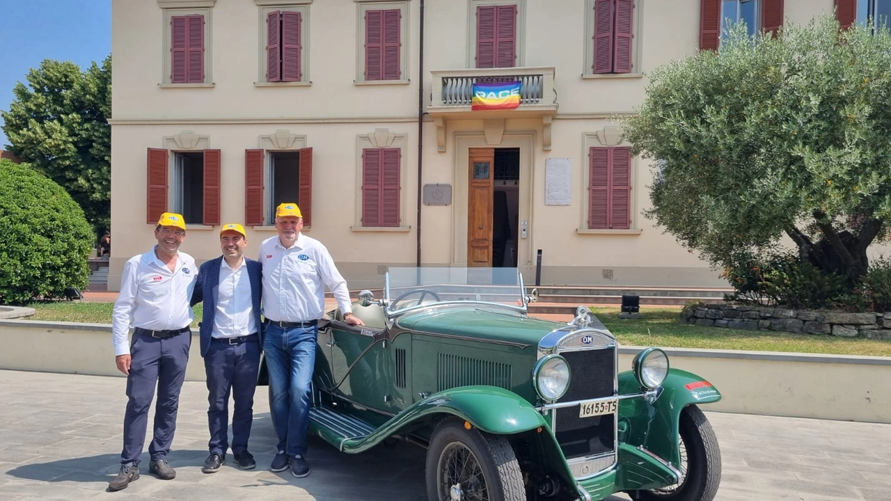 Ceccatelli e Morandi con il sindaco Calamai Ceccatelli e Morandi con il sindaco Calamai