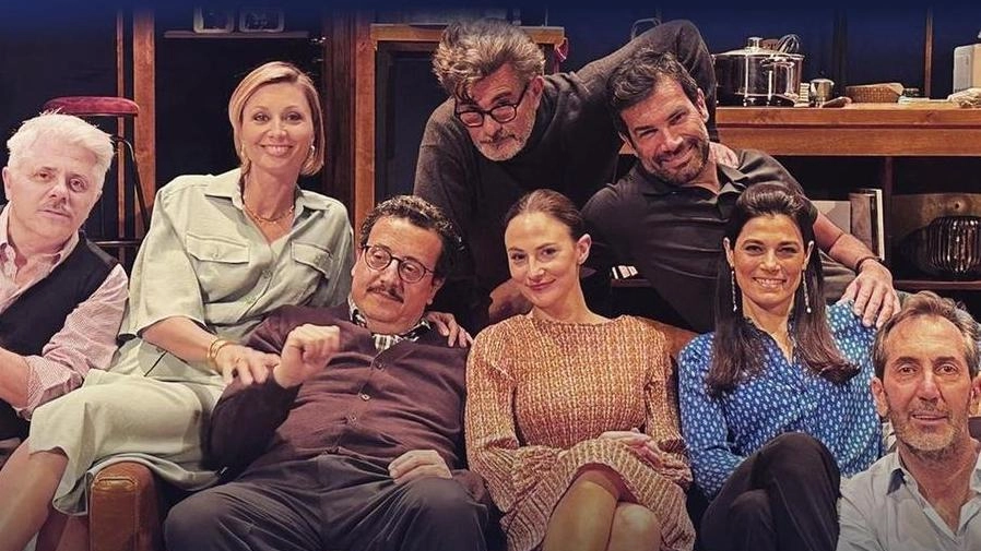 Il cast di ’Perfetti sconosciuti’, da domani ai Rinnovati e martedì a Chiusi