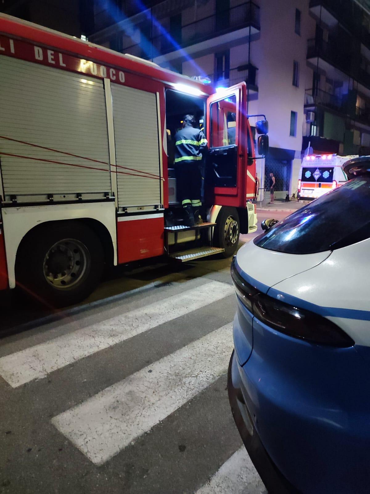 Paura al Soccorso: donna scavalca balcone al quarto piano per sfuggire al marito violento