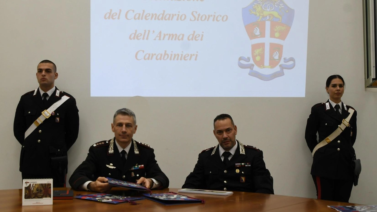 La presentazione del calendario 2025 nella sede del Comando provinciale dei carabinieri (. foto di Paola Nizza La presentazione del calendario 2025 nella sede del Comando provinciale dei carabinieri (. foto di Paola Nizza