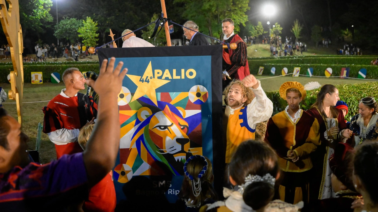 Il 45° Palio di Bagno a Ripoli - Giostra della stella inizia il 4 settembre con cena e presentazione del Palio. Il 5 settembre si svolgerà la "provaccia" per selezionare i cavalieri per la Giostra dell'8. La Contrada del Cavallo difenderà il titolo, mentre sei cavalieri si contenderanno un posto. Il 45° Palio di Bagno a Ripoli - Giostra della stella inizia il 4 settembre con cena e presentazione del Palio. Il 5 settembre si svolgerà la "provaccia" per selezionare i cavalieri per la Giostra dell'8. La Contrada del Cavallo difenderà il titolo, mentre sei cavalieri si contenderanno un posto.