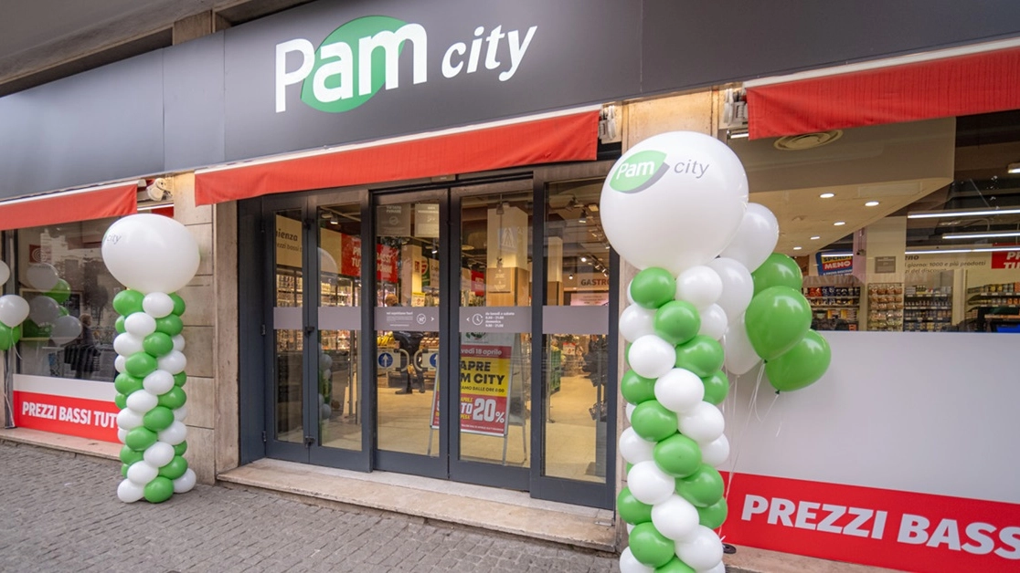Pam Panorama, presidio contro la sospensione dei lavoratori fragili Pam Panorama, presidio contro la sospensione dei lavoratori fragili
