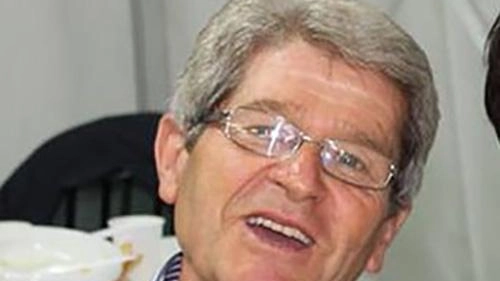 Ha dato tantissimo alla comunità aglianese e quanto sia stato recepito il suo instancabile impegno si è visto ieri mattina,... Ha dato tantissimo alla comunità aglianese e quanto sia stato recepito il suo instancabile impegno si è visto ieri mattina,...