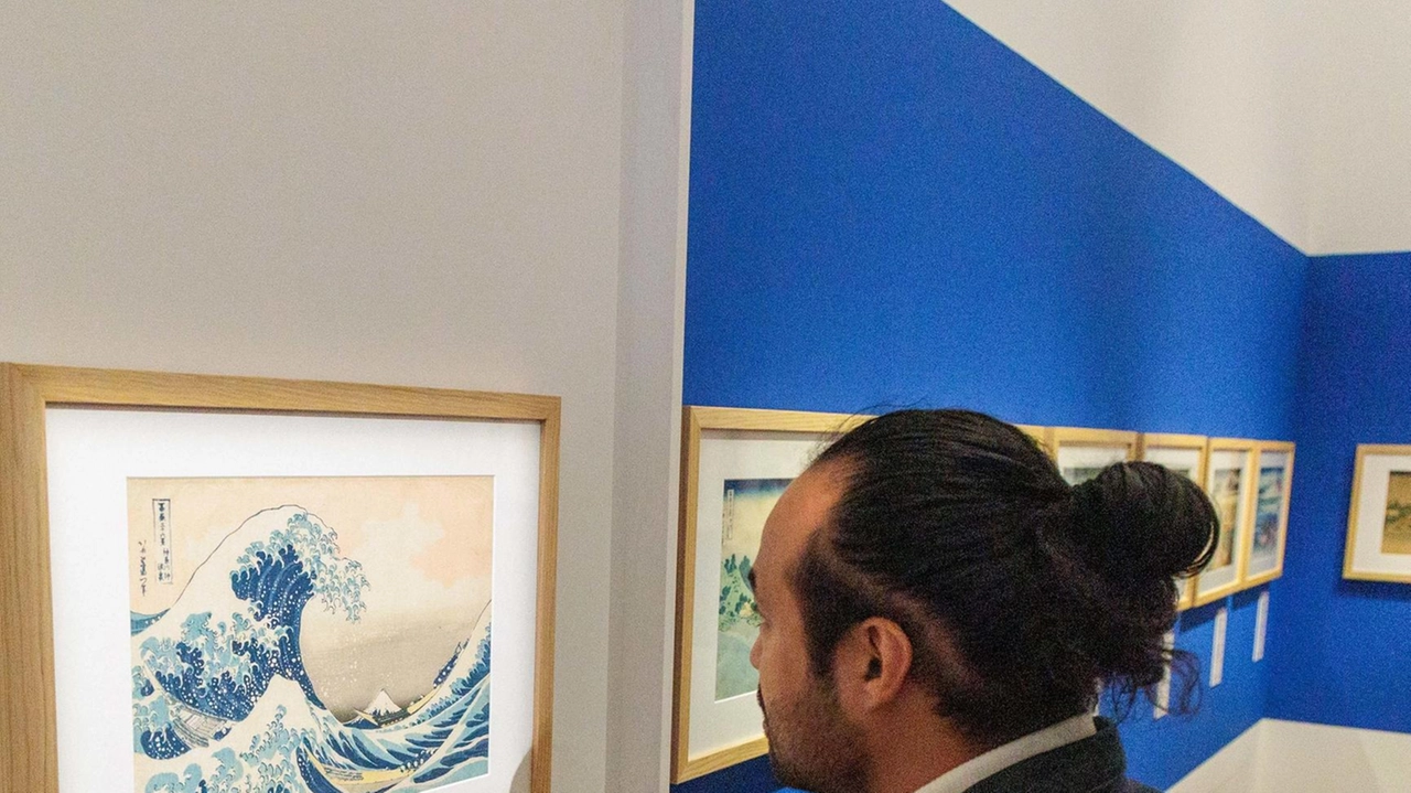 Uno dei capolavori di Hokusai esposti a Palazzo Blu a Pisa fino al 24 febbraio Uno dei capolavori di Hokusai esposti a Palazzo Blu a Pisa fino al 24 febbraio