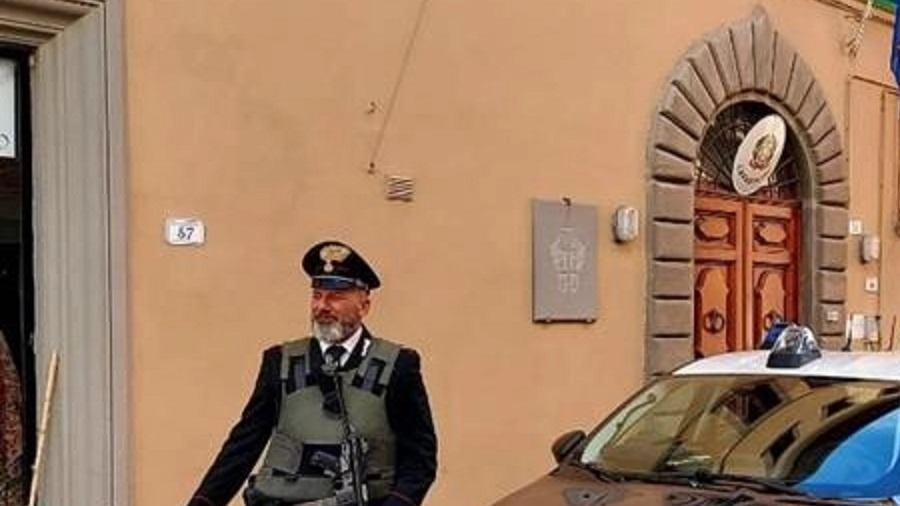 I carabinieri della stazione di Castelfranco hanno effettuato gli accertamenti e alla fine, su disposizione dell’autorità giudiziaria di Pisa, hanno comunicato alla 50enne il divieto di avvicinamento alla madre con allontanamento dalla casa
