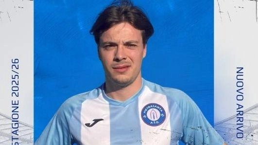 Gabriele Isola, centrocampista 2001 ex capitano del Montecatini, è del Pietrasanta Gabriele Isola, centrocampista 2001 ex capitano del Montecatini, è del Pietrasanta