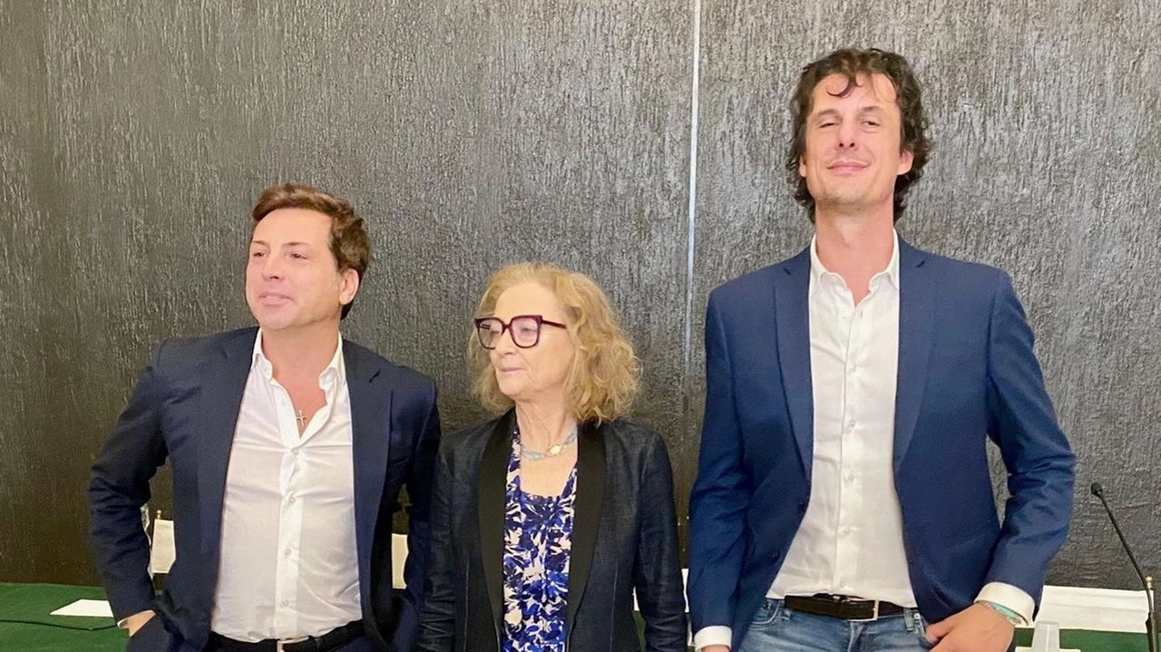 Da sinistra, Vincenzo Bocciarelli, Nicoletta Fabio e Fabrizio Trisciani Da sinistra, Vincenzo Bocciarelli, Nicoletta Fabio e Fabrizio Trisciani