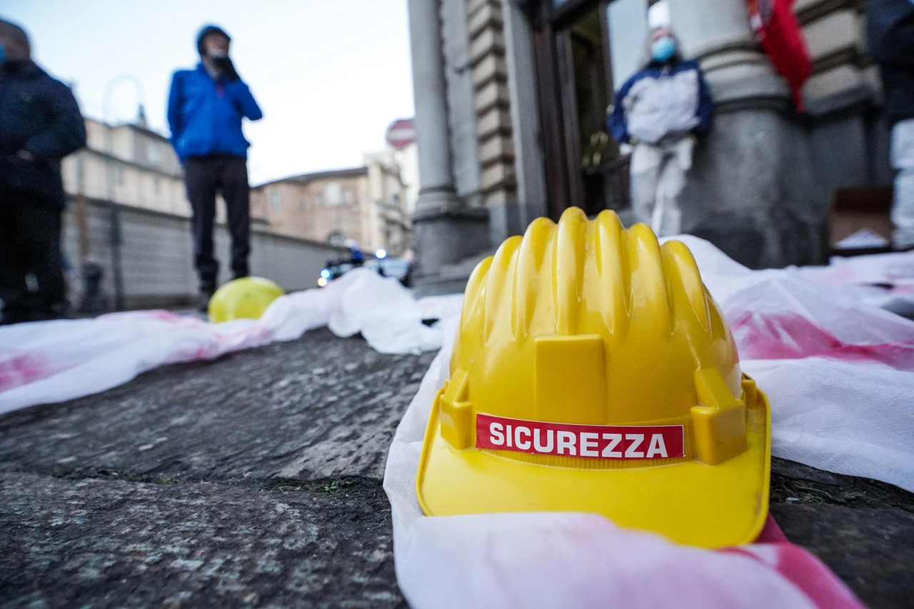 Cinque morti al mese: il dramma del lavoro in Toscana nel 2025