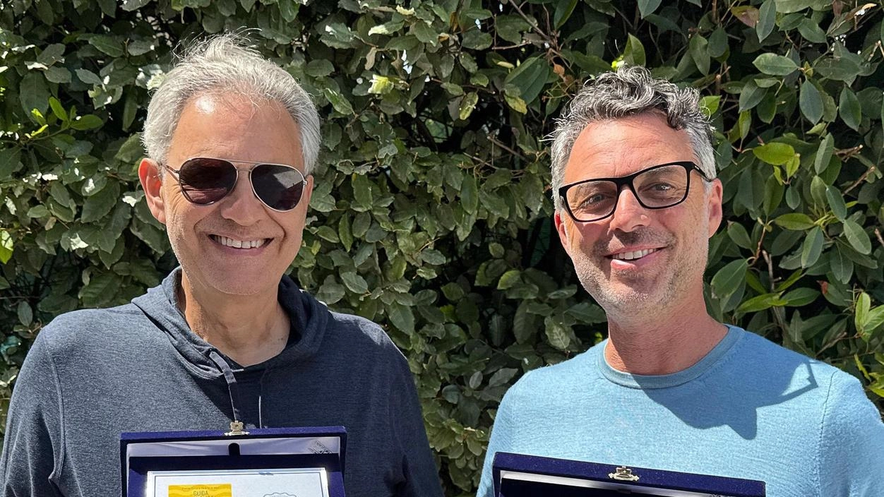 Il maestro Andrea Bocelli proprietario dell’Alpemare, assieme al general manager Fabio Giannotti Il maestro Andrea Bocelli proprietario dell’Alpemare, assieme al general manager Fabio Giannotti