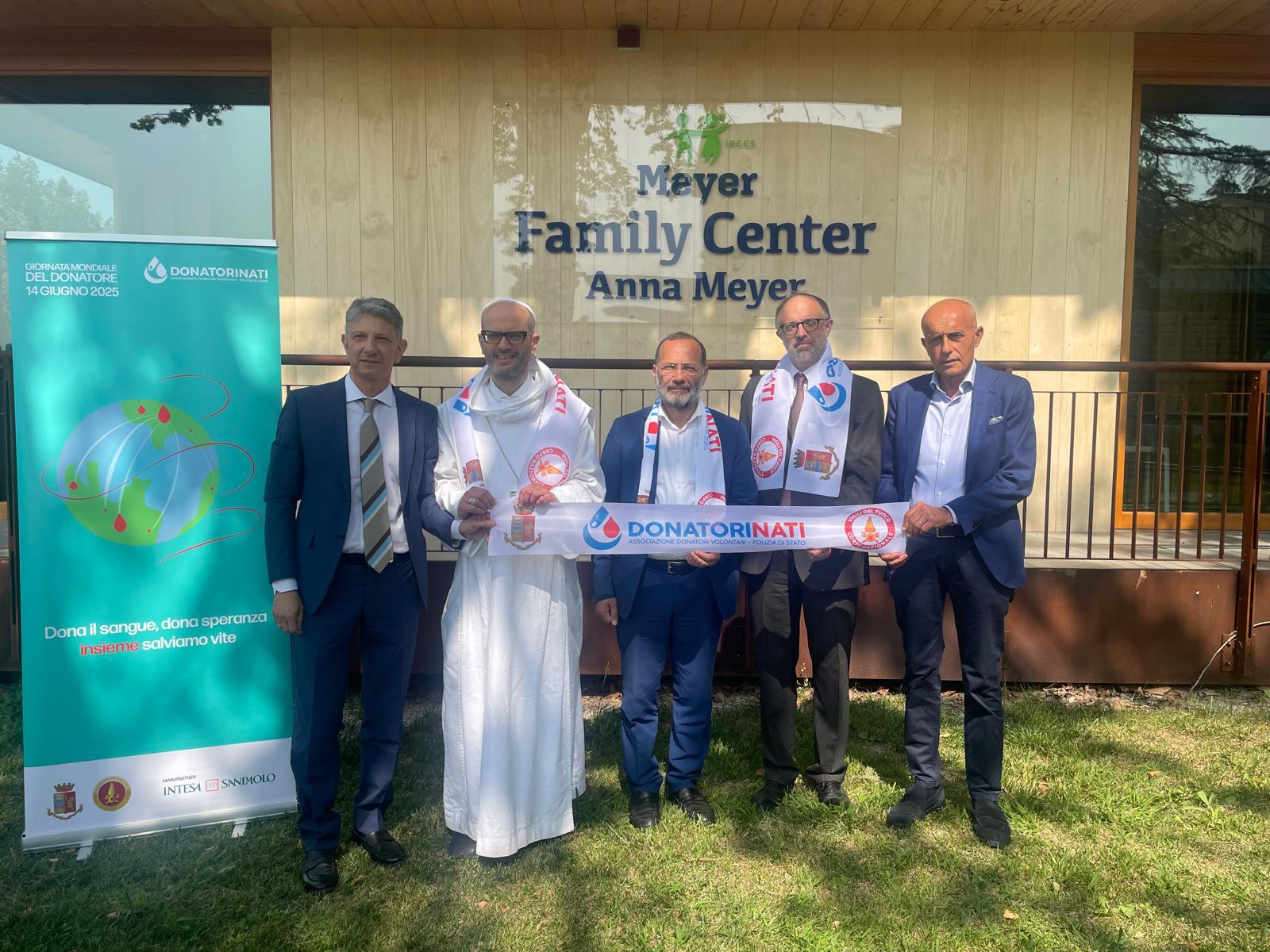 "Nessuno si salva da solo": donazione multi religiosa e appello alla solidarietà "Nessuno si salva da solo": donazione multi religiosa e appello alla solidarietà