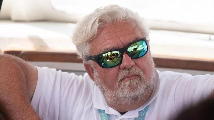 Il giornalista Massimo Canino presenterà il suo libro "Frontemare" alle 17 al Chiostro di Sant’Agostino, raccontando storie di vita legate al mare. L'evento è parte del progetto “Il dono della sete” e i proventi della vendita saranno devoluti alla Fondazione Meyer di Firenze. Il giornalista Massimo Canino presenterà il suo libro "Frontemare" alle 17 al Chiostro di Sant’Agostino, raccontando storie di vita legate al mare. L'evento è parte del progetto “Il dono della sete” e i proventi della vendita saranno devoluti alla Fondazione Meyer di Firenze.