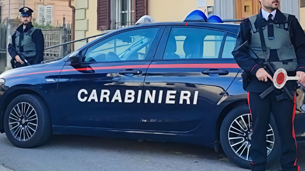 Tenta due furti, in un negozio di generi alimentari a San Miniato e su un’auto a Ponte a Egola, ma... Tenta due furti, in un negozio di generi alimentari a San Miniato e su un’auto a Ponte a Egola, ma...