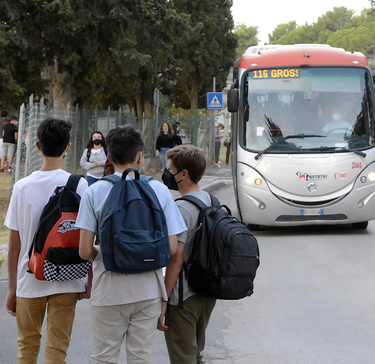 Rifondazione: "Pullman fuori?. Ci sarà più caos"