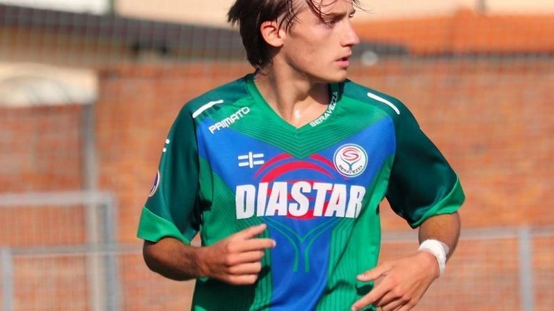 Il terzino Cesare Ivani (2004) può arrivare a Viareggio dopo l’imminente Lollo in regia