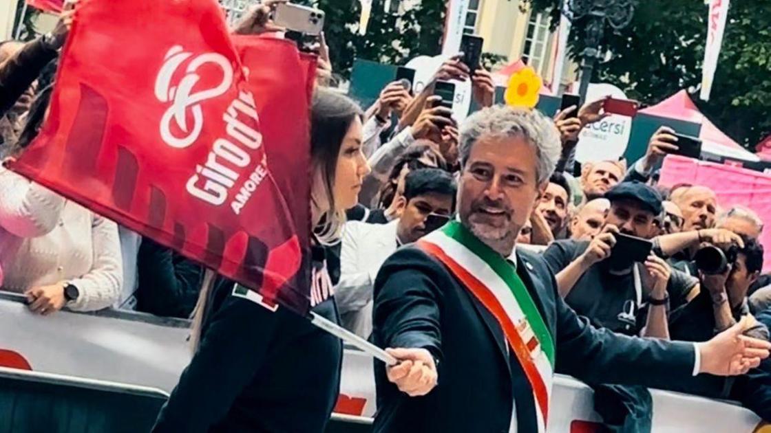 Crono rosa da brivido. Giornata di emozioni e di grande passione ”Una pagina di storia“ Crono rosa da brivido. Giornata di emozioni e di grande passione ”Una pagina di storia“