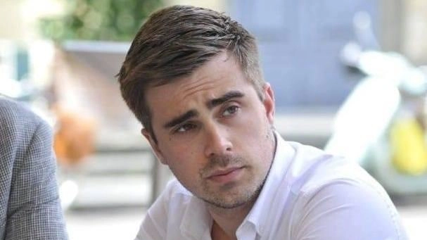 Il capogruppo di Forza Italia a Capannori, Matteo Scannerini, ha criticato l’azienda dei rifiuti capannoresi Il capogruppo di Forza Italia a Capannori, Matteo Scannerini, ha criticato l’azienda dei rifiuti capannoresi