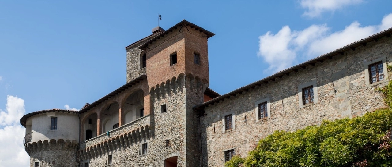Castelnuovo Garfagnana, la Rocca come un set cinematografico: apre il museo ariostesco