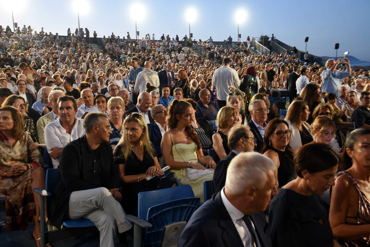 immagine di sfondo 1