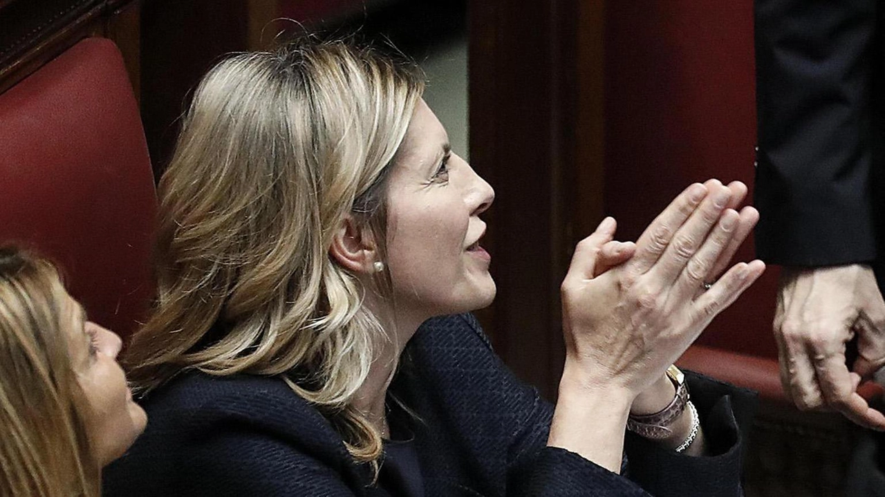 Procede la procura di Roma, ipotesi reato 'false dichiarazioni' Procede la procura di Roma, ipotesi reato 'false dichiarazioni'