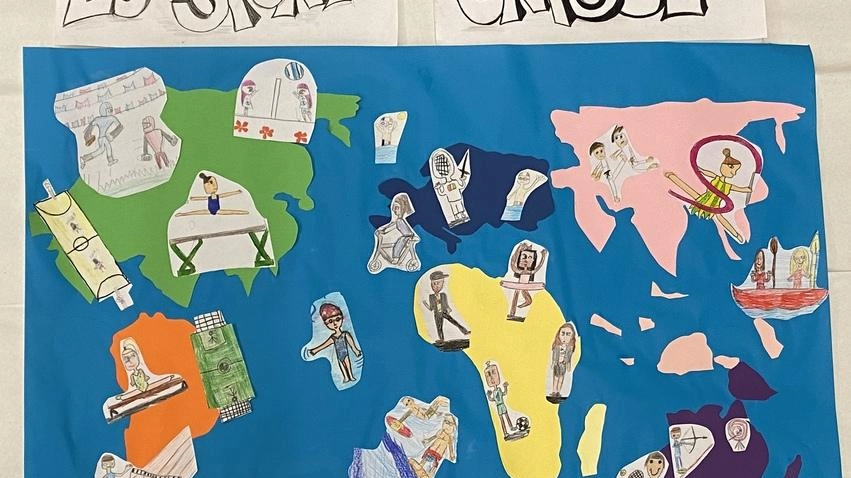 Il collage dei piccoli della «Parmini» Il collage dei piccoli della «Parmini»