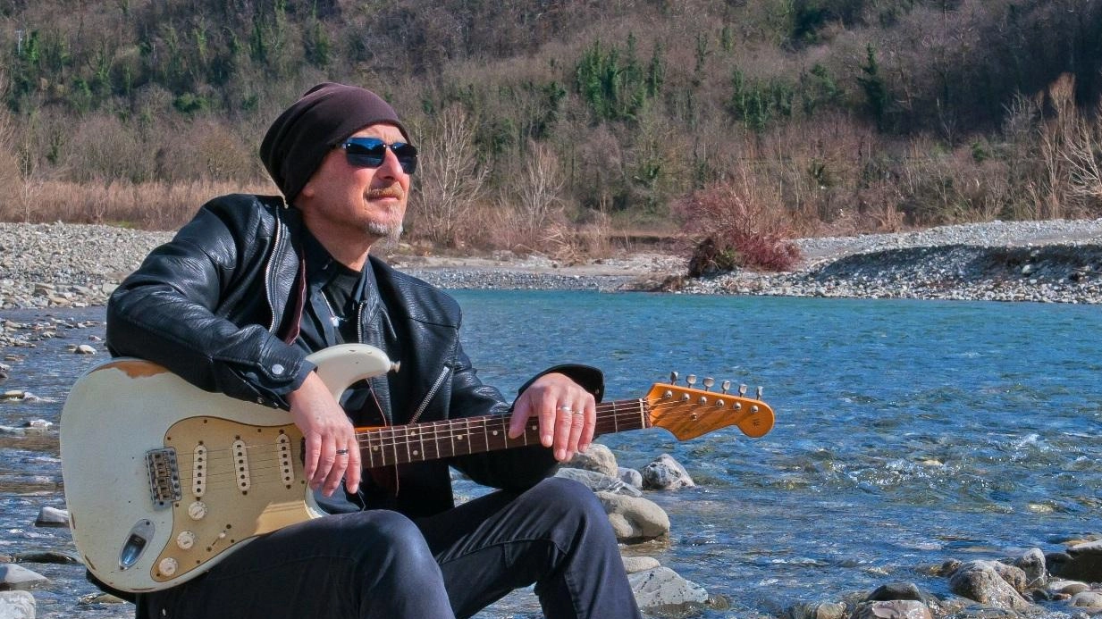Il cantante Giordano Forlai