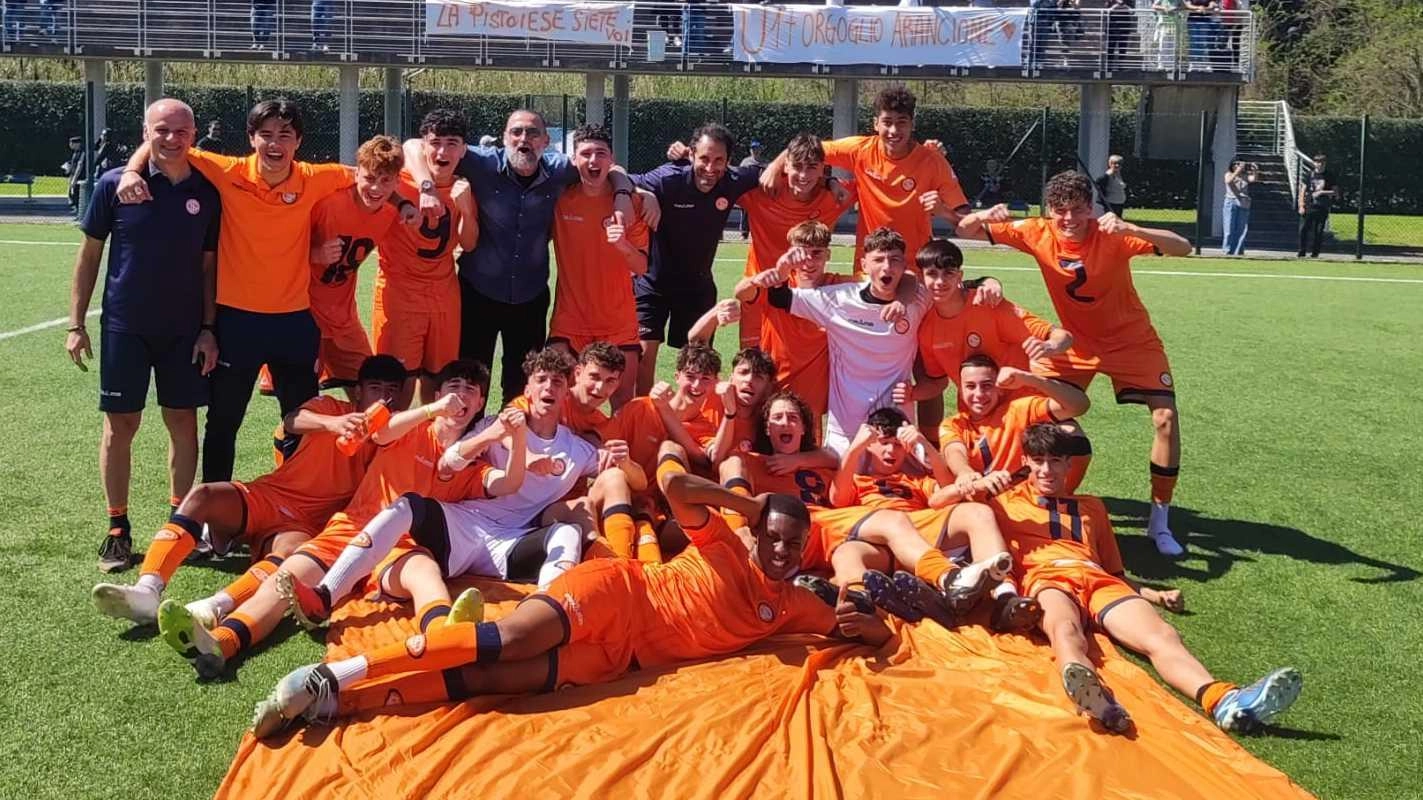 Trionfo arancione per l'Under 17 della Pistoiese, vittoria del campionato con un festival del gol. Juniores Nazionale sconfitta, Under 15 vince contro la capolista. Michele Flori racconta il successo giovanile.