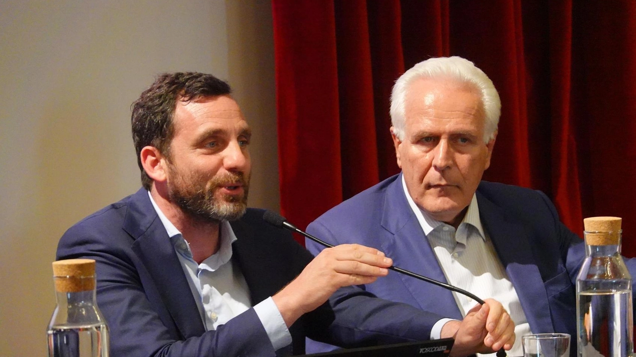 Giani con Tomasi : "Voto? La data giusta sarebbe il 19 ottobre"