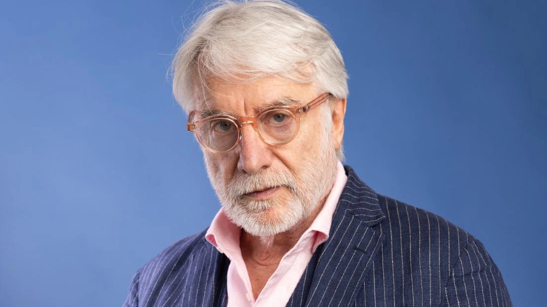 Paolo Crepet psichiatra, sociologo e saggista, che stasera darà vita a una conferenza spettacolo dedicata al suo ultimo libro Paolo Crepet psichiatra, sociologo e saggista, che stasera darà vita a una conferenza spettacolo dedicata al suo ultimo libro