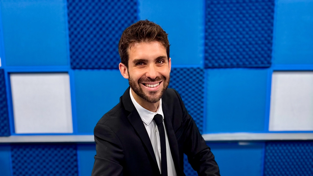 Daniele Bonistalli, giornalista pistoiese, sarà il nuovo inviato de Le Iene Daniele Bonistalli, giornalista pistoiese, sarà il nuovo inviato de Le Iene