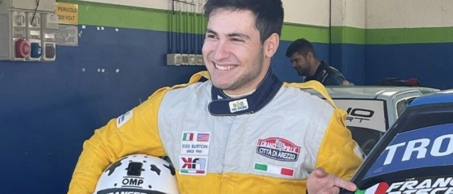 Super Salita: Francesco Bisceglia disputa il Trofeo Luigi Fagioli di Gubbio alla guida della Renault Clio 5 nella Racing Start Cup