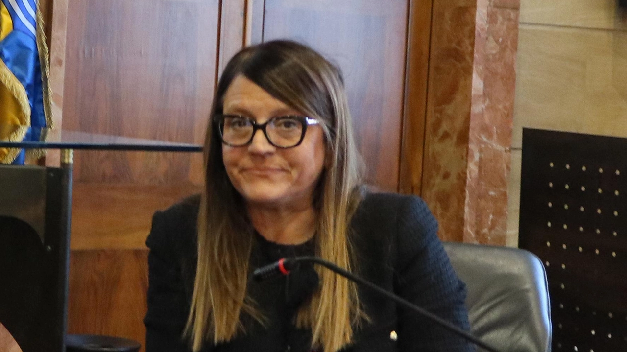 AMELIA Si chiude dopo otto anni e mezzo da sindaca e 23 complessivi di attività amministrativa, l’esperienza di Laura... AMELIA Si chiude dopo otto anni e mezzo da sindaca e 23 complessivi di attività amministrativa, l’esperienza di Laura...