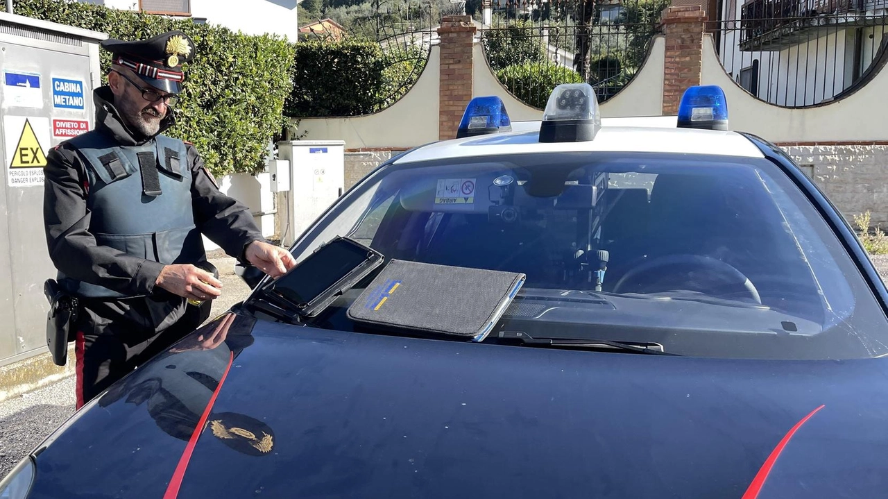I carabinieri hanno fermato tre uomini tra i 18 e i 26 anni per il doppio colpo in città (foto d'archivio) I carabinieri hanno fermato tre uomini tra i 18 e i 26 anni per il doppio colpo in città (foto d'archivio)