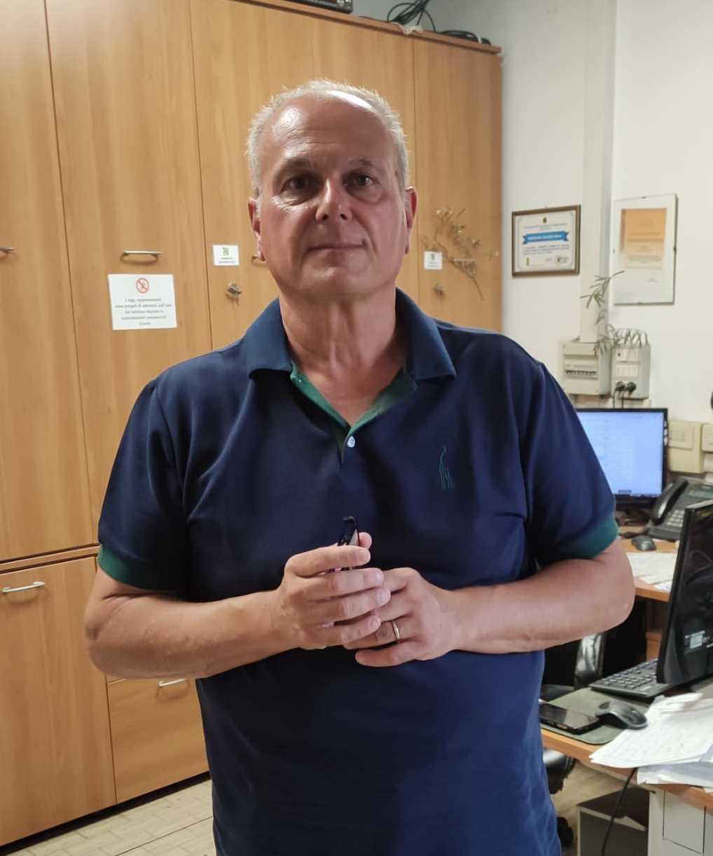 https://www.lanazione.it/image-service/view/acePublic/alias/contentid/NDMwMmMyYWMtYmNjZC00/0/andreotti-chiude-dopo-85-anni-tutti-vanno-nei-supermercati-resistere-oltre-e-impossibile.jpeg