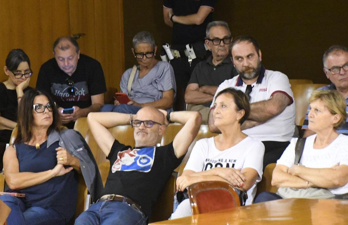 Scintille in consiglio. Minuto di silenzio per l’omicidio di Kirk. Bennati esce dall’aula