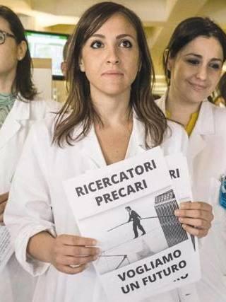 https://www.lanazione.it/image-service/view/acePublic/alias/contentid/NDMyODg3OWQtY2ZhNi00/0/uno-su-tre-non-lavora-quasi-97mila-in-pensione-sono-di-piu-le-donne.jpeg?f=1.90:1&h=630