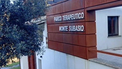 La struttura sul monte Subasio La struttura sul monte Subasio