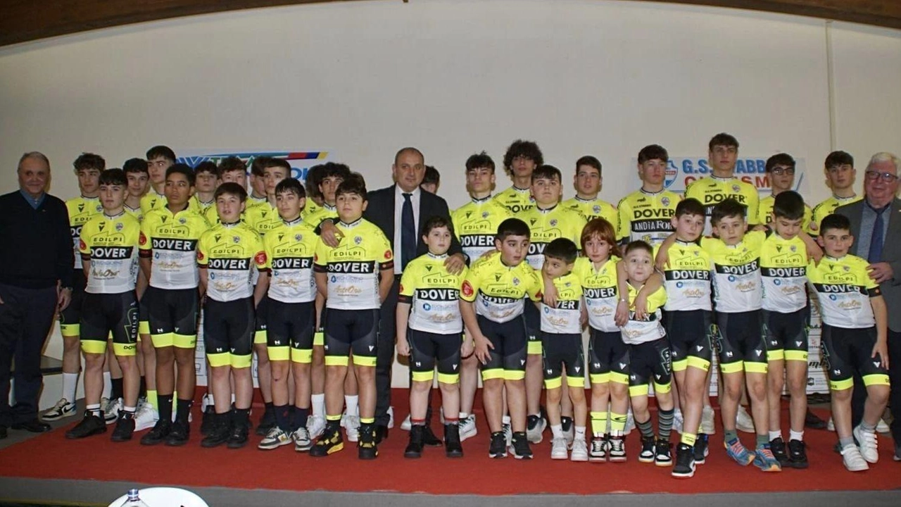 Il Team Valdinievole al completo Il Team Valdinievole al completo