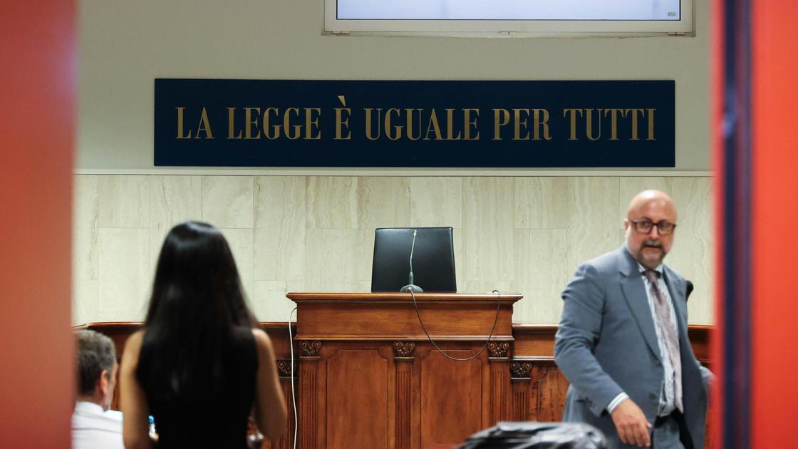 Cattedropoli e filone Keu. Rebus abuso d’ufficio. Mercoledì la Consulta