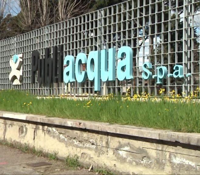 https://www.lanazione.it/image-service/view/acePublic/alias/contentid/NDNjNTE4NDctNjlhOC00/0/l-allarme-di-publiacqua.jpeg