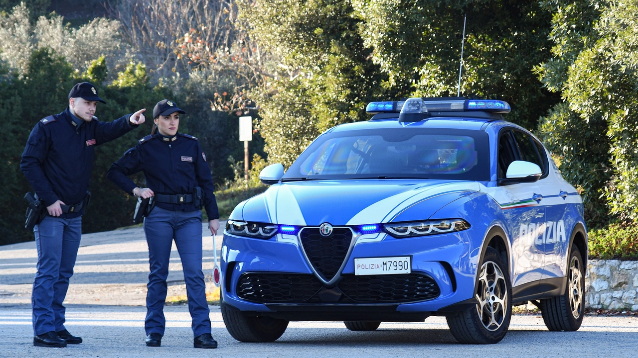 Assisi, terrorizza i pellegrini e poi minaccia di morte i poliziotti: denunciato