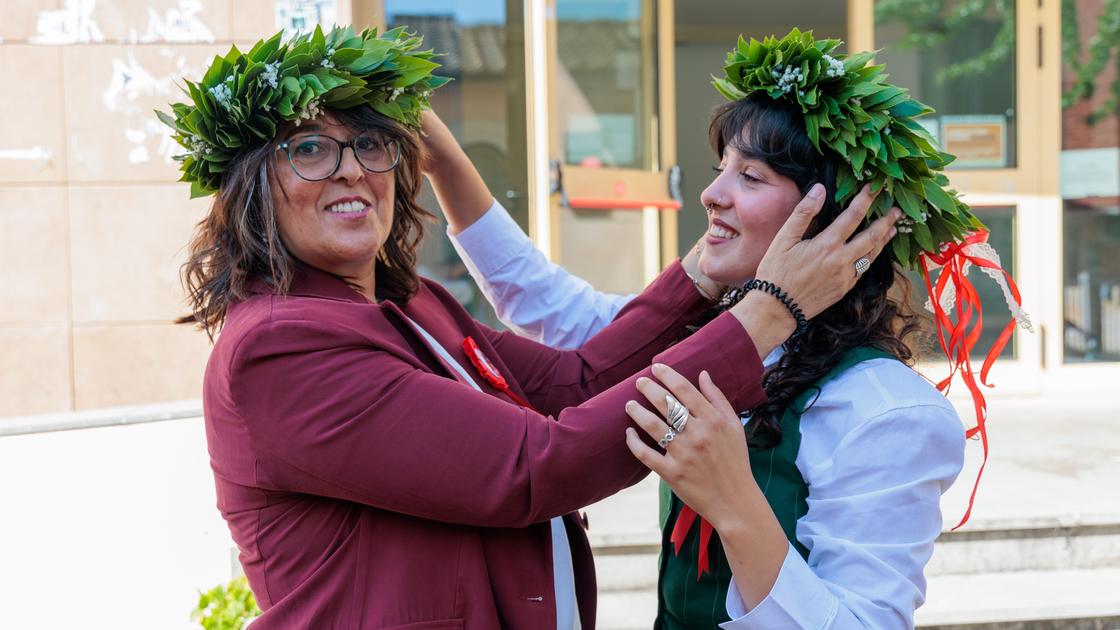 Complimenti, dottoresse Il sogno di madre e figlia Si sono laureate insieme Complimenti, dottoresse Il sogno di madre e figlia Si sono laureate insieme