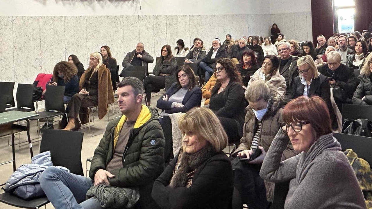 Convegno ad Aulla per i 20 anni della Società della Salute: sfide future e impatto della pandemia sui servizi sociali. Convegno ad Aulla per i 20 anni della Società della Salute: sfide future e impatto della pandemia sui servizi sociali.