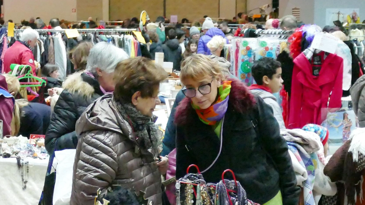Numeri record al Palaffari: seicento banchi e altrettanti espositori in lista di attesa Numeri record al Palaffari: seicento banchi e altrettanti espositori in lista di attesa