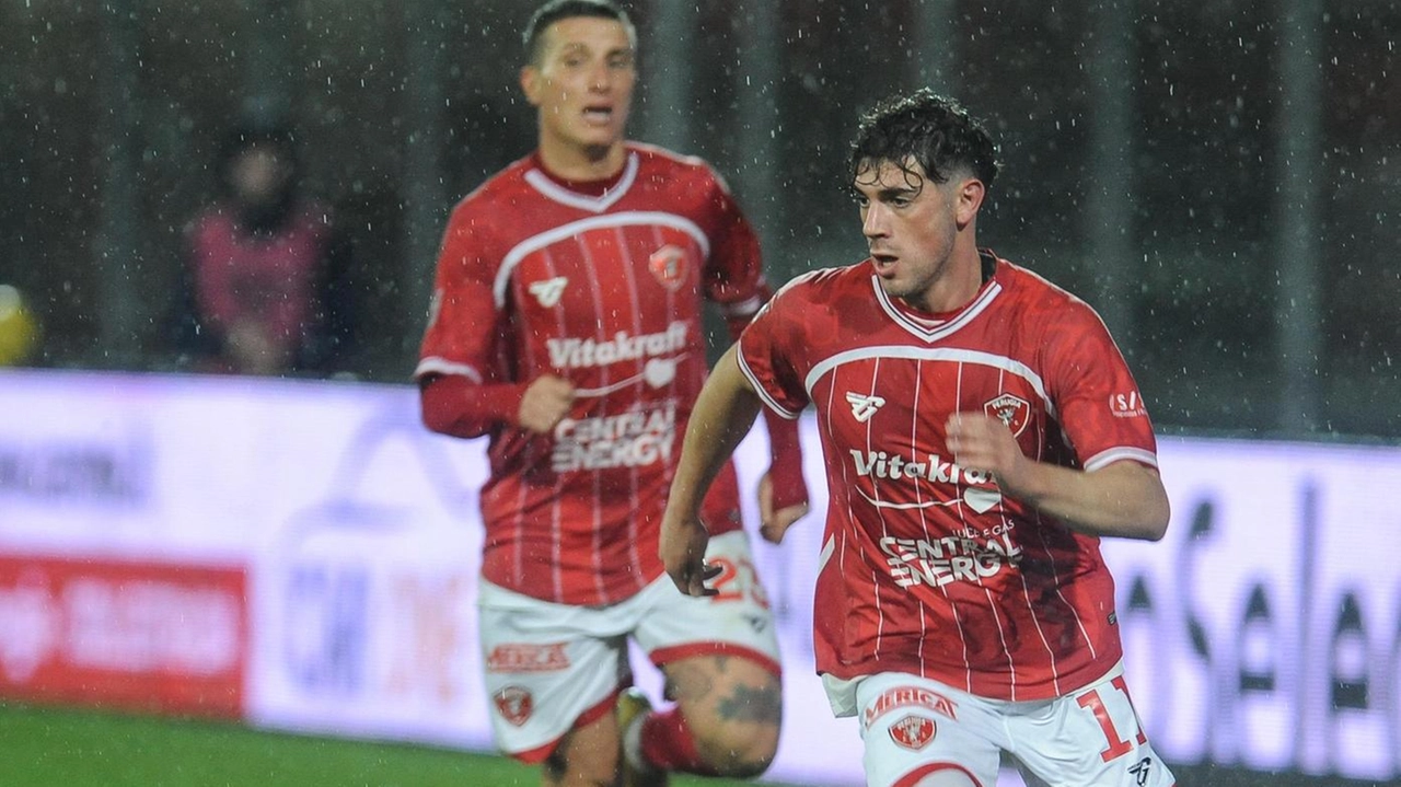 Parte il conto alla rovescia per il raduno dei biancorossi. La squadra si ritroverà il 9 luglio a Pian di... Parte il conto alla rovescia per il raduno dei biancorossi. La squadra si ritroverà il 9 luglio a Pian di...