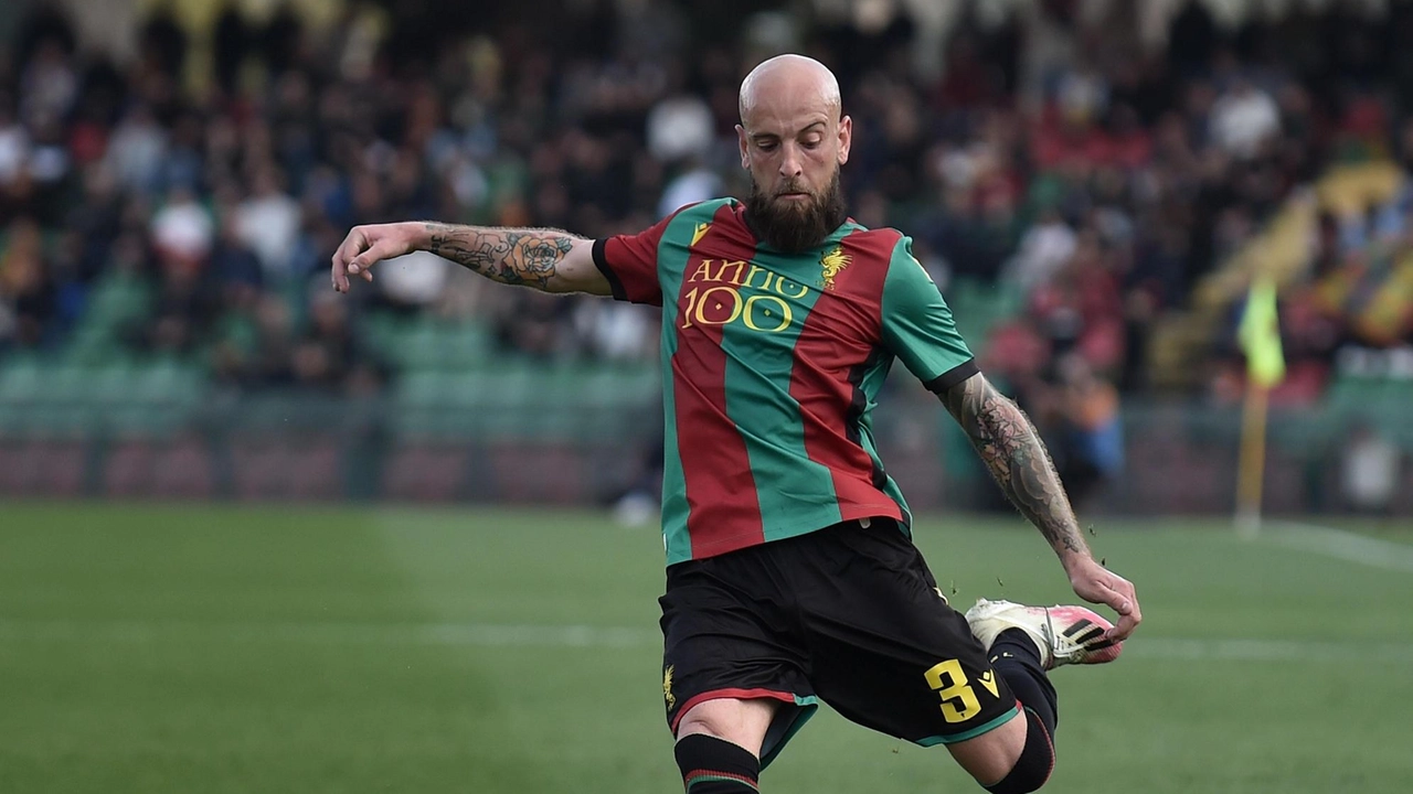 Fabio Tito sarà un nuovo giocatore amaranto. E’ in dirittura d’arrivo la trattativa per. il terzino sinistro, classe ‘93, attualmente in forza alla Ternana